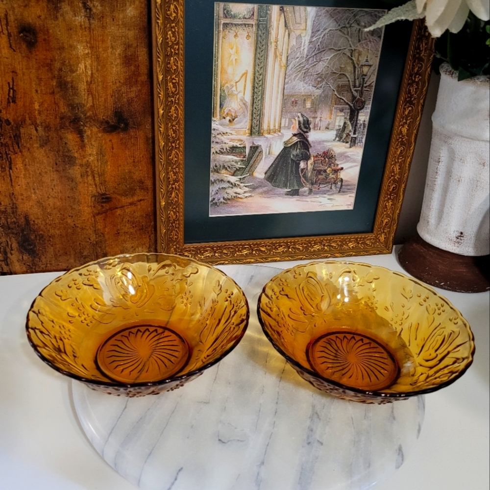 Amber Glass Serving Bowls, Set Of 2